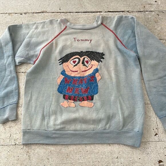 Vintage 1950s Worn To Perfection TOMMY Crewneck Sweatshirt - Picture 2 of 11